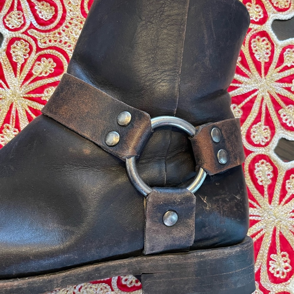 Frye Black and Brown Ankle Boots - Picture 7 of 8